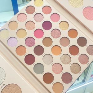 Natural color Raquel